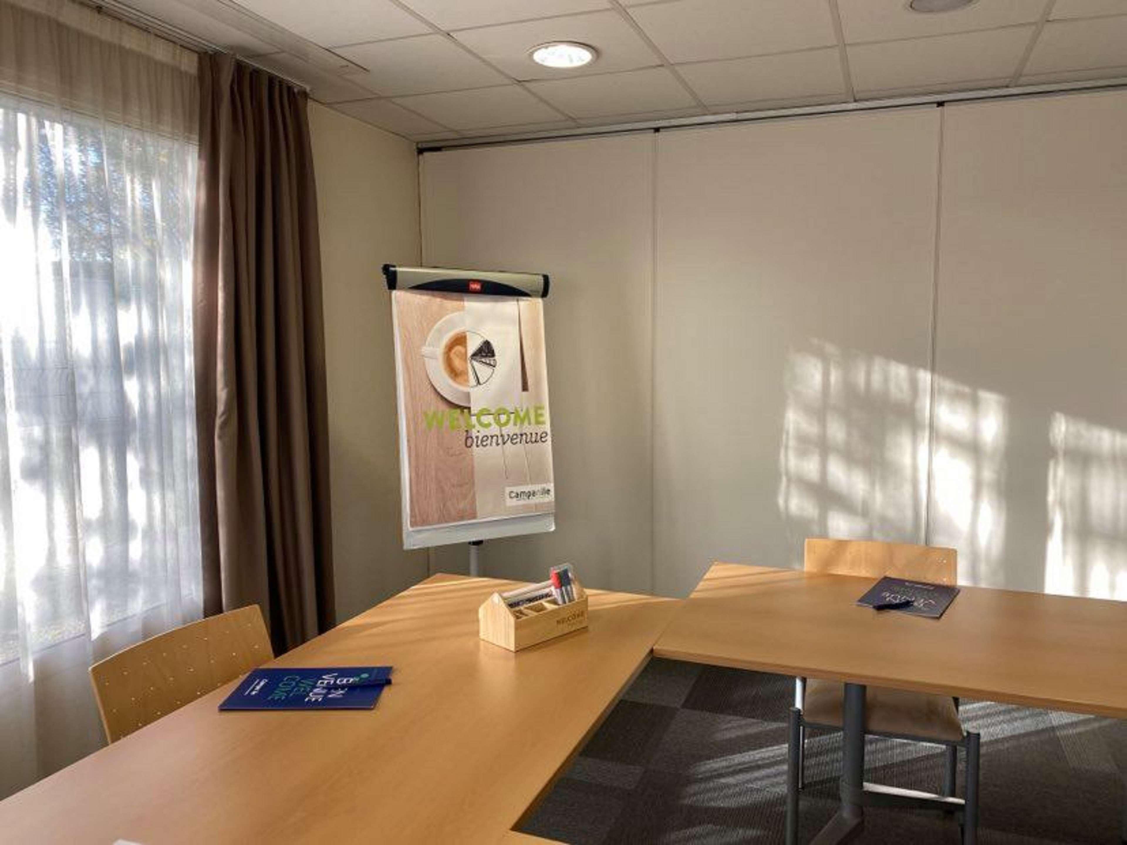 Campanile Tours Sud ~ Joue-Les-Tours Hotel Luaran gambar