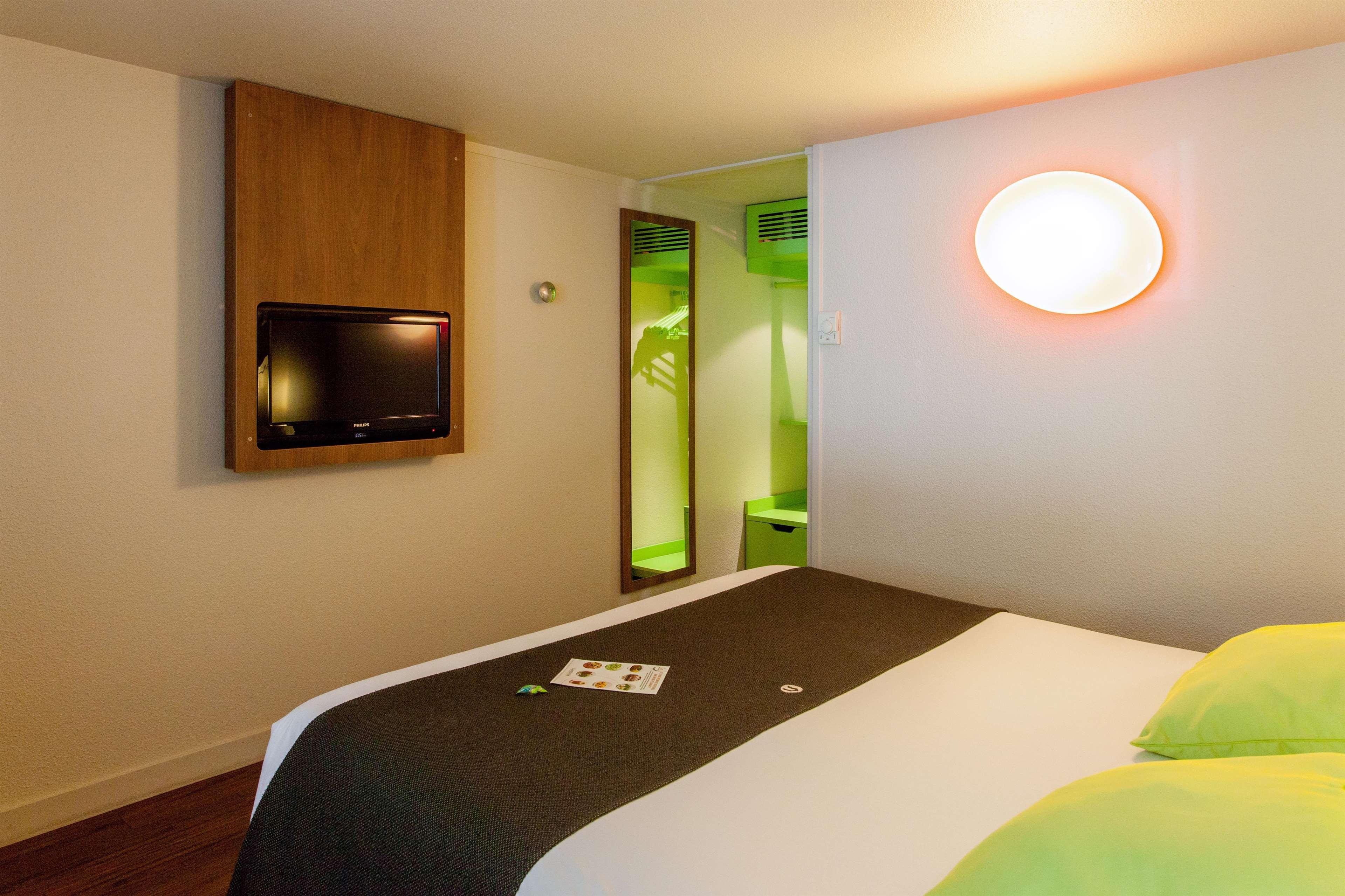 Campanile Tours Sud ~ Joue-Les-Tours Hotel Luaran gambar
